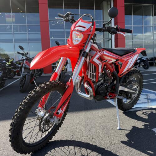  2024 300 XTRAINER thumb 0
