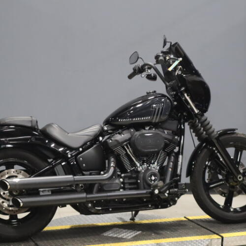 2024 Harley-Davidson<sup>®</sup> Street Bob<sup>®</sup> 114 FXBBS thumb 2