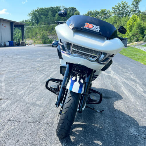 2026 Harley-Davidson® Road Glide® FLTRX thumb 0