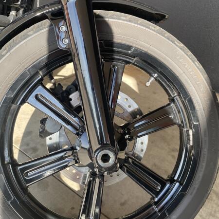 FXBBS 2022 Street Bob® 114 thumb 1