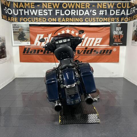 FLHX 2014 Street Glide® thumb 1