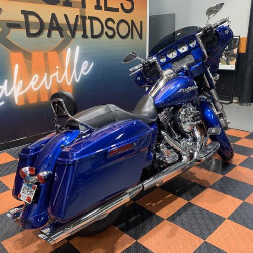 2015 Harley-Davidson Street Glide FLHX thumb 3