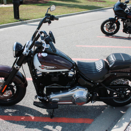 2021 Harley-Davidson® FLSL Softail Slim® thumb 0