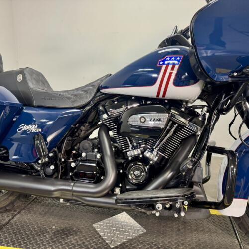 FLTRXS 2020 Road Glide® Special thumb 3