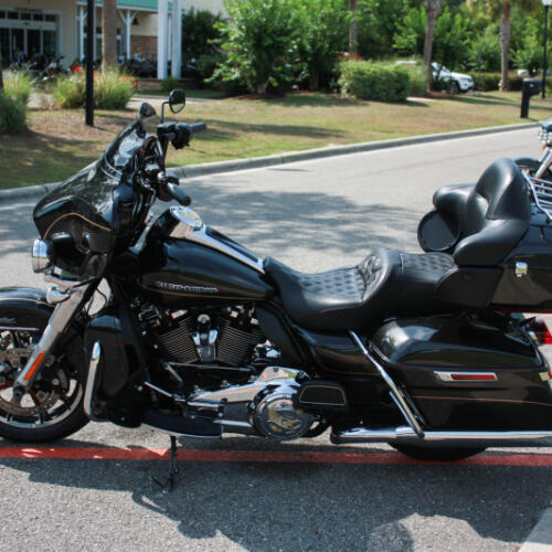 2017 Harley-Davidson® FLHTK Ultra Limited thumb 0