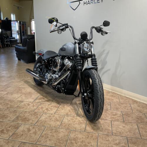 2026 Harley-Davidson® FXBB Street Bob® Dark Billiard Gray thumb 1