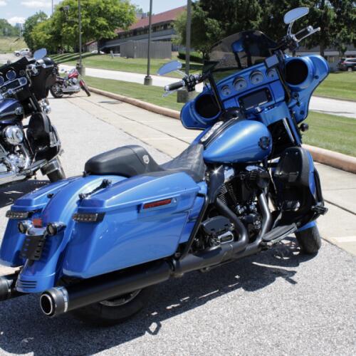 2018 Harley-Davidson Street Glide Grand American Touring thumb 2