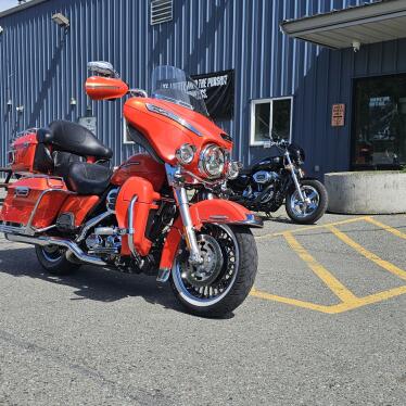 2012 Harley-Davidson® Electra Glide® Ultra Limited  thumb 3