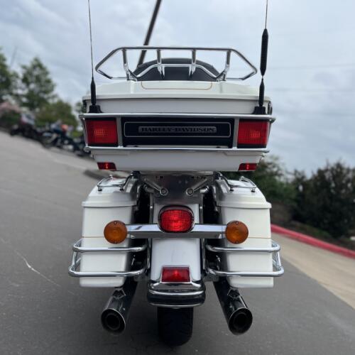 2008 Harley-Davidson® FLHTCU Electra Glide® Ultra Classic® WHITE GOLD 673152 thumb 1
