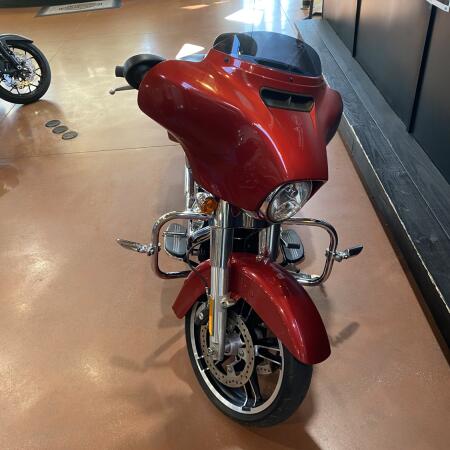 2019 Harley-Davidson® Street Glide® WICKED RED thumb 1
