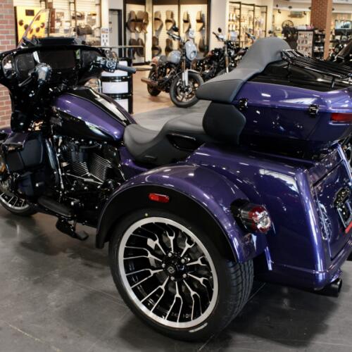2026 Harley-Davidson Street Glide 3 Limited thumb 1