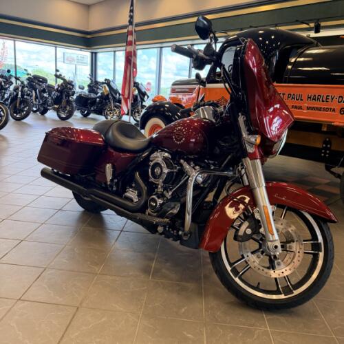 2017 Harley-Davidson Street Glide Special FLHXS thumb 3