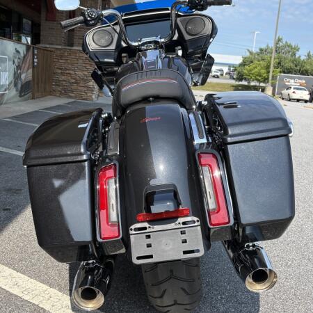 2026 Libert Edition Road Glide Midnight Ember thumb 1
