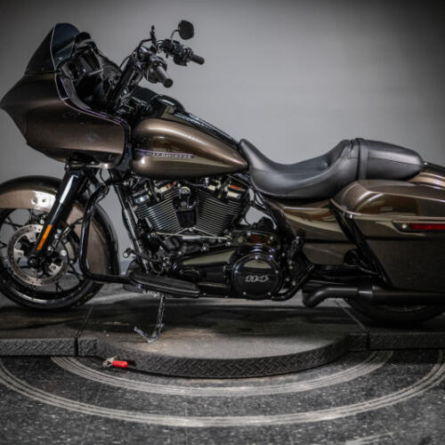 2020 Road Glide® Special (FLTRXS) thumb 1