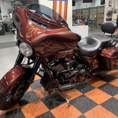 2018 Harley-Davidson Street Glide Special FLHXS thumb 0