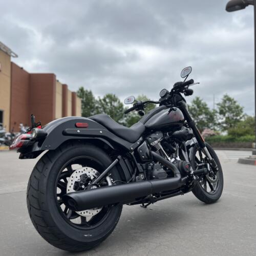 2026 Harley-Davidson® FXLRS Low Rider® S Vivid Black  thumb 2