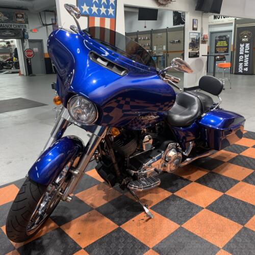 2015 Harley-Davidson Street Glide FLHX thumb 0
