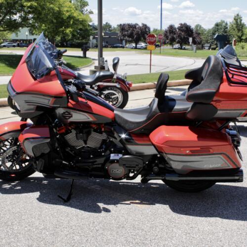 2026 Harley-Davidson CVO Street Glide Limited Grand American Touring thumb 0