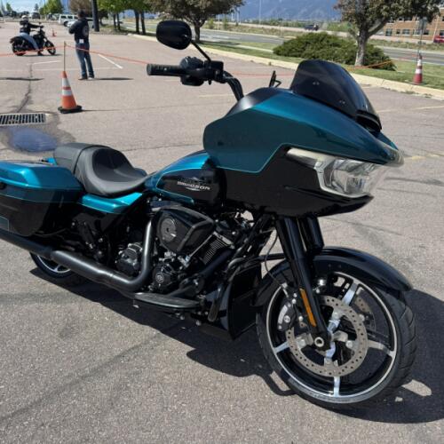 2026 Harley-Davidson® Road Glide® thumb 3
