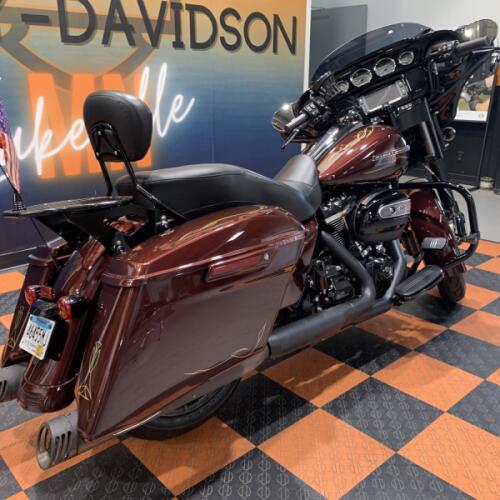 2018 Harley-Davidson Street Glide Special FLHXS thumb 3