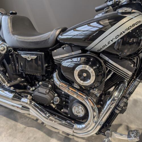 2014 Harley-Davidson® Fat Bob® Vivid Black thumb 3