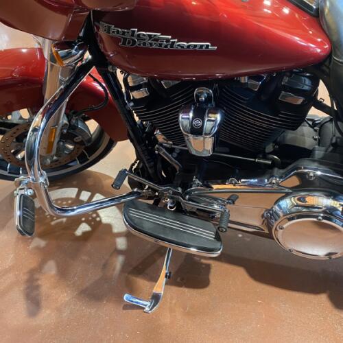2019 Harley-Davidson® Street Glide® WICKED RED thumb 0