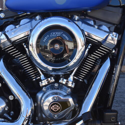 2026 Harley-Davidson® Street Bob® FXBB thumb 3