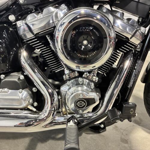 2026 Harley-Davidson® Street Bob® Olive Steel Metallic Chrome FXBB thumb 0