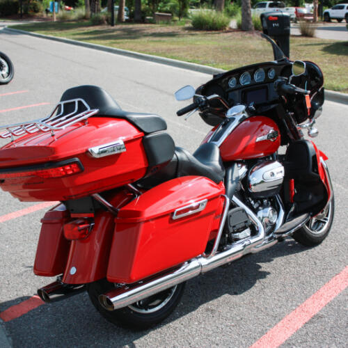 2023 Harley-Davidson® Ultra Limited FLHTK thumb 1