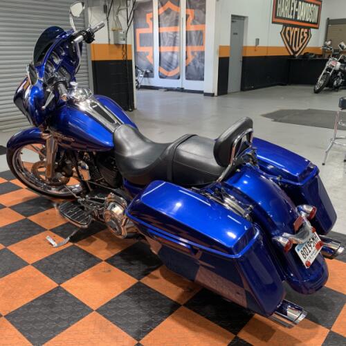 2015 Harley-Davidson Street Glide FLHX thumb 1
