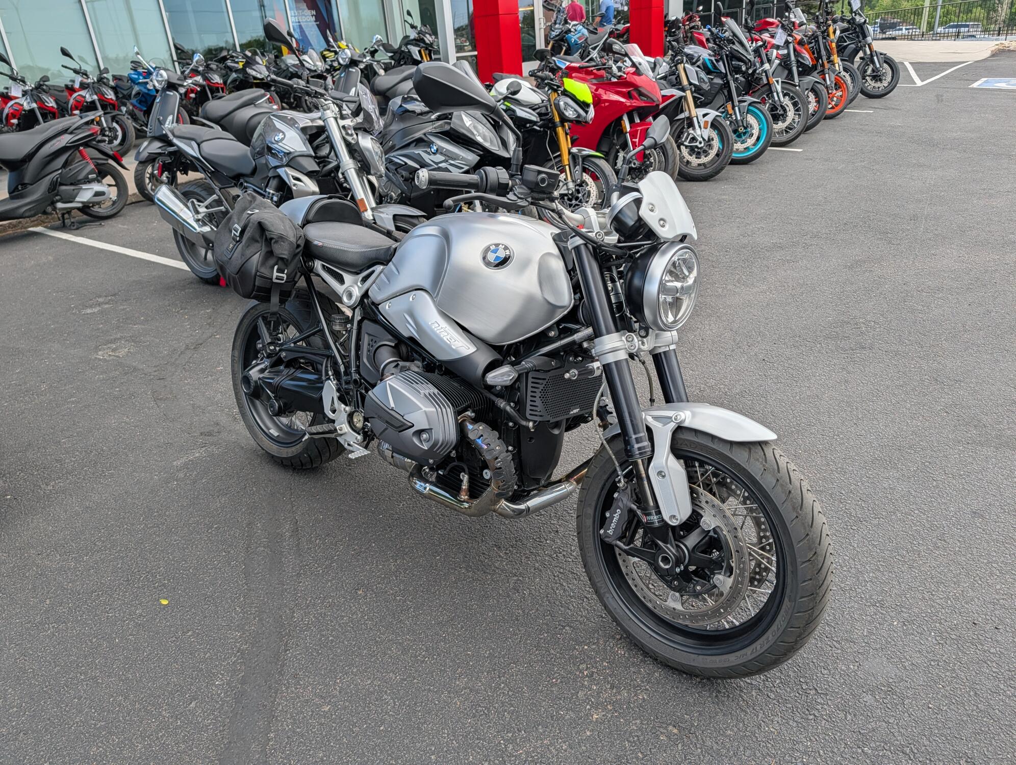 2021 R nineT