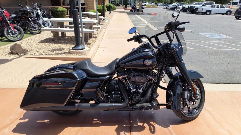 FLHRXS 2022 Road King® Special