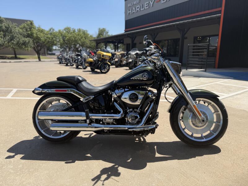 2026 Harley-Davidson® Fat Boy® Olive Steel Metallic / Vivid Black Chrome Trim