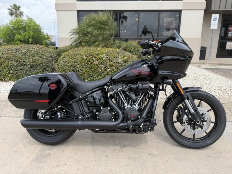 2026 Harley-Davidson® Low Rider® ST Vivid Black Black Trim