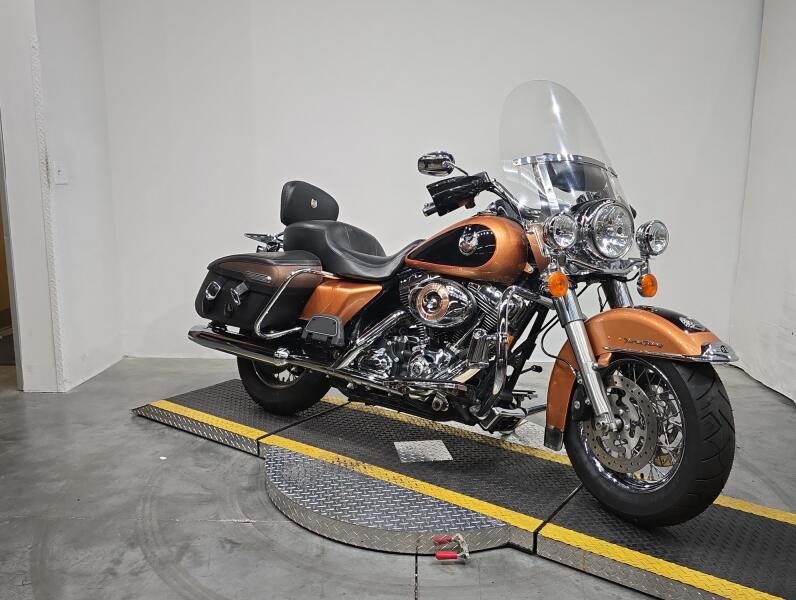 FLHRC 2008 Road King Classic