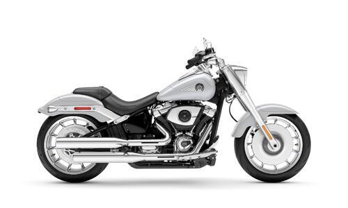 2026 Harley-Davidson® Fat Boy™ White Onyx Pearl Chrome Trim