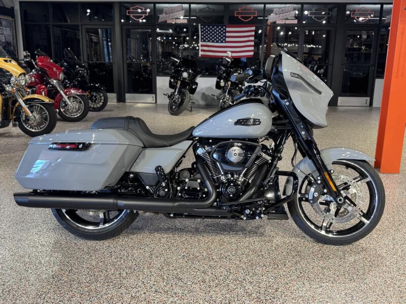 FLHX 2026 Street Glide®