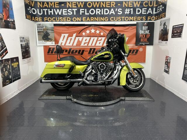 FLHX 2011 Street Glide®
