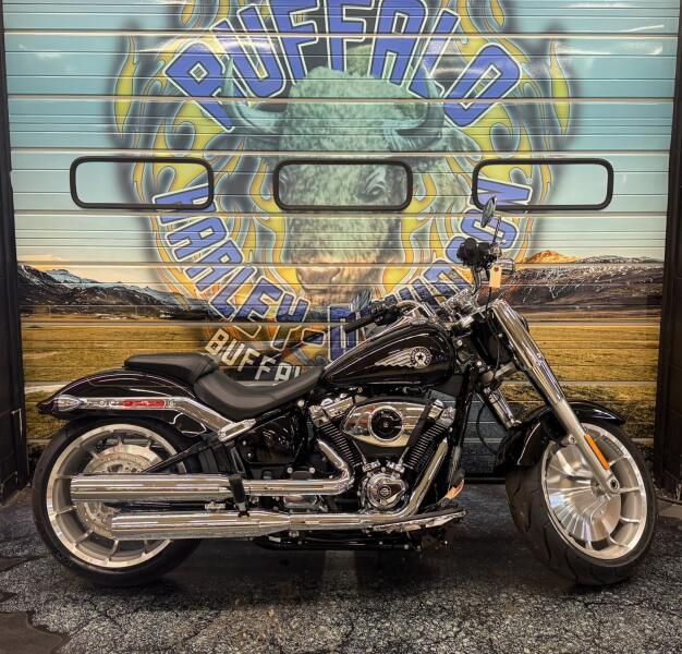 2026 Harley-Davidson® Fat Boy® Vivid Black Chrome Trim