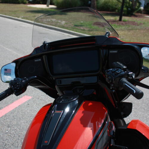 2026 Harley-Davidson® FLHXLSE CVO Street Glide Limited thumb 1