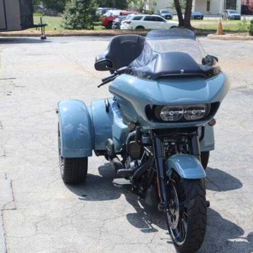 2024 Harley-Davidson® Road Glide® 3 Sharkskin Blue - Black Finish thumb 0