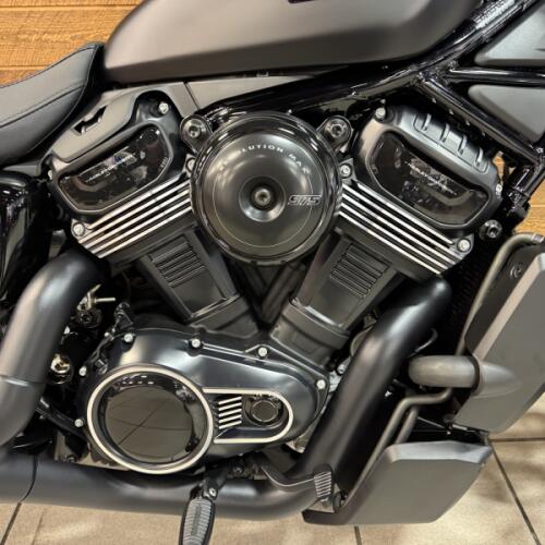 2026 Harley-Davidson® Nightster® Special Black Denim Black Trim RH975S thumb 2