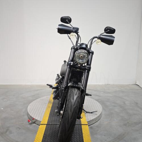 xl1200cx 2016 Roadster™ thumb 3
