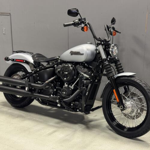 FXBB 2020 Street Bob® thumb 3