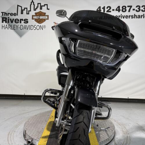 2026 Harley-Davidson® Road Glide® Midnight Ember Liberty thumb 1