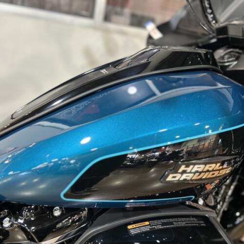 FLTRX 2026 Road Glide® thumb 2