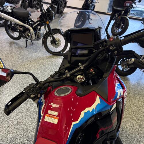 2024 Africa Twin DCT thumb 0