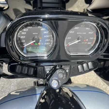 FLTRT 2024 Road Glide 3 thumb 0