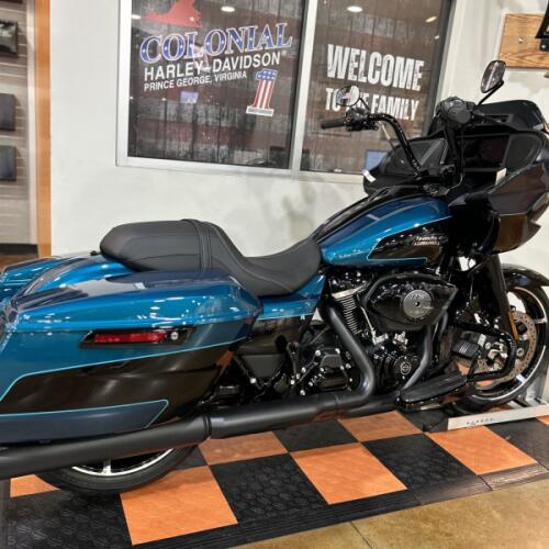 FLTRX 2026 Road Glide® thumb 3