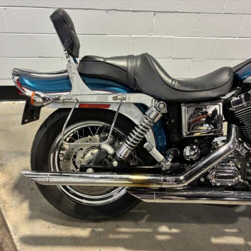 2004 Harley-Davidson® Wide Glide Luxury Teal and Brilliant Silver FXDWG thumb 0